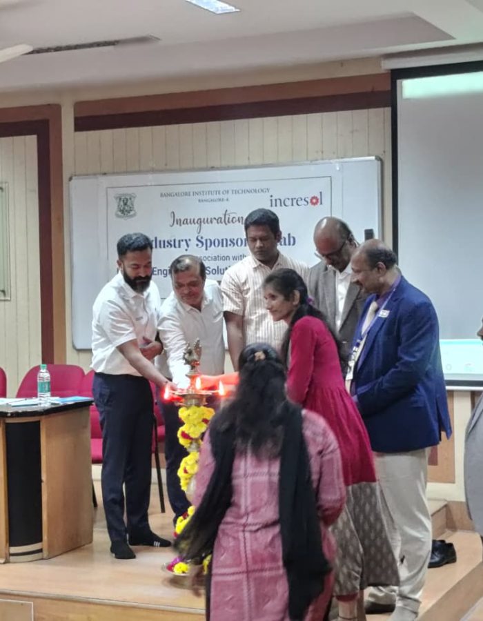 WhatsApp Image 2025-09-16 at 13.26.36 (2)